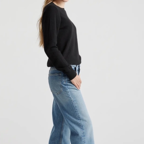 Mongolian Cashmere Crewneck Sweater - Picture 5 of 9